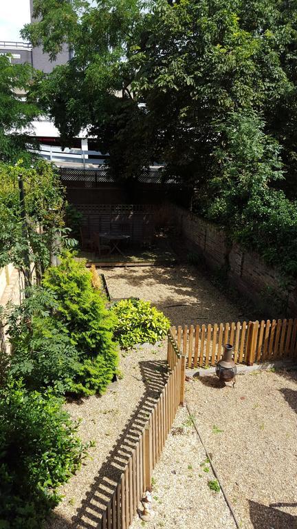 Hammersmith Apartment Μπρέντφορντ Δωμάτιο φωτογραφία