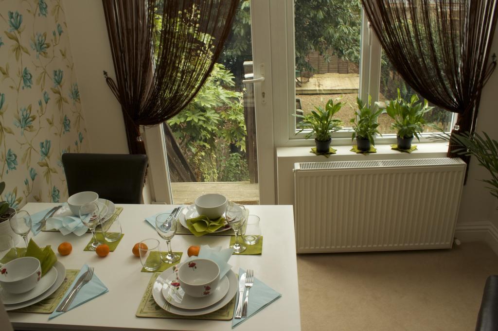 Hammersmith Apartment Μπρέντφορντ Εξωτερικό φωτογραφία